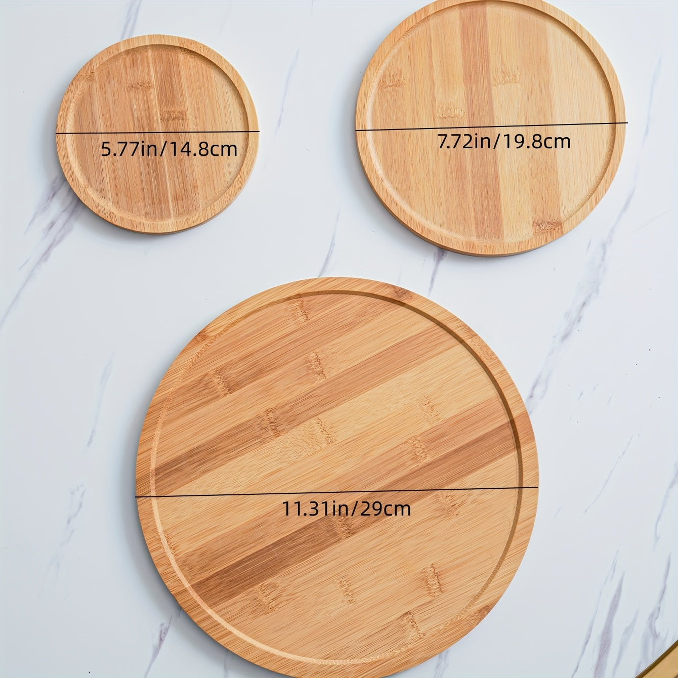 Plateau Rond en Bois – Plateau de Service avec Poignées pour Nourriture, Boissons, Petit-Déjeuner, Desserts, Bijoux, Thé, Cuisine & DécoGrooved Handle, Home Kitchen Supplies